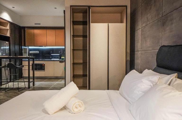 Scarletz Suites Klcc By Gc Luxury Suites Kuala Lumpur Exterior photo