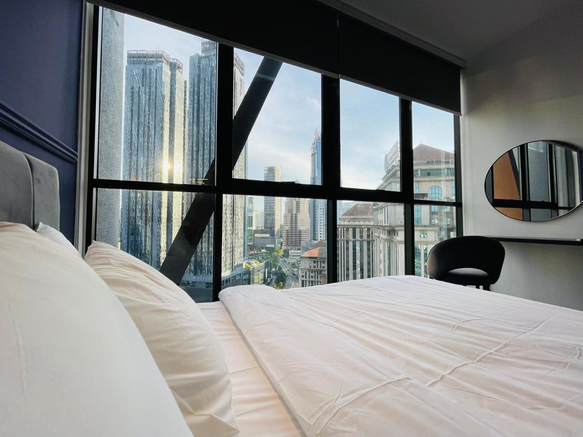 Scarletz Suites Klcc By Gc Luxury Suites Kuala Lumpur Exterior photo
