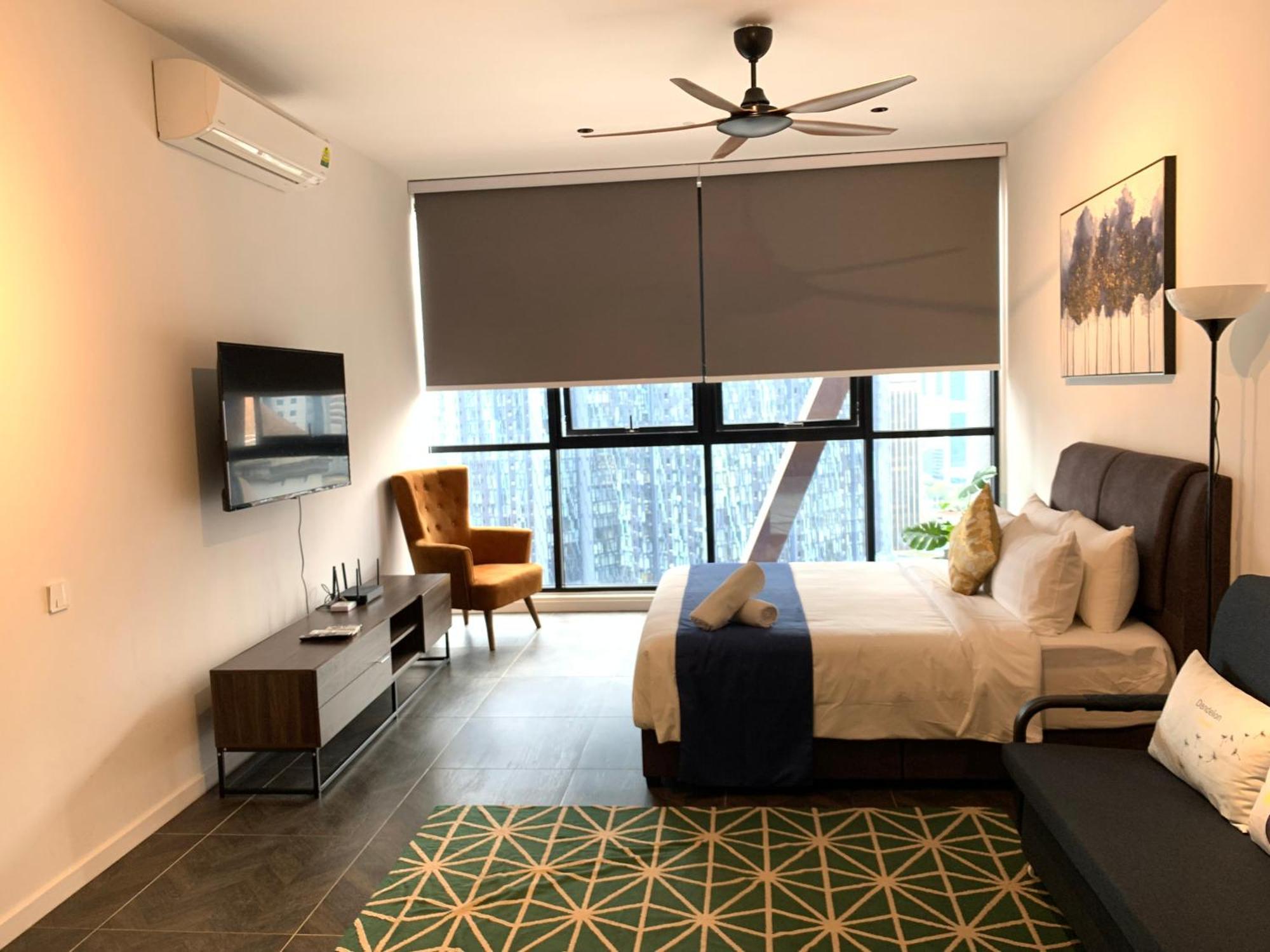 Scarletz Suites Klcc By Gc Luxury Suites Kuala Lumpur Exterior photo